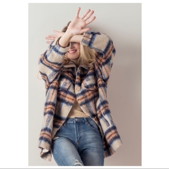 MOUNTAIN LAUREL- Plaid Wool Jacket - Picture 13 of 15